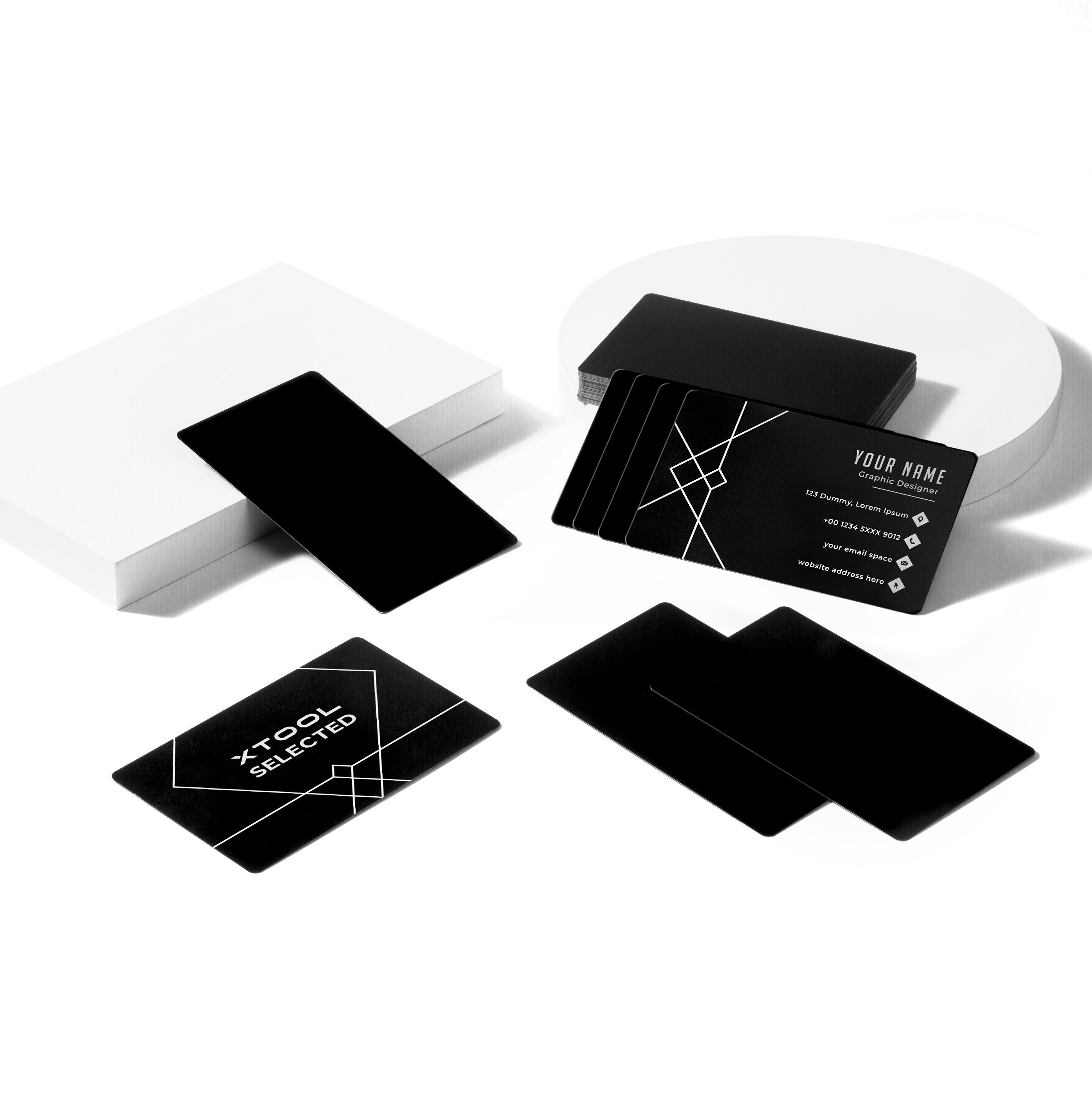 Cartes de visite en métal noir (60pcs) - xTool France Store